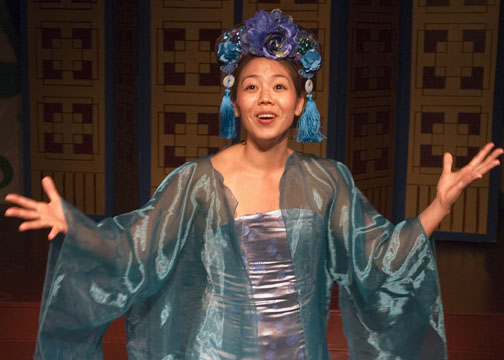  Lindsay Hirata (Altarena Playhouse, 2013)  Photographer: Patrick Tracy  