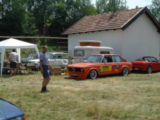 2001_TouringClub8.jpg