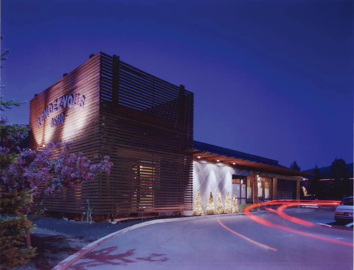 bistro 1 reduced.jpg