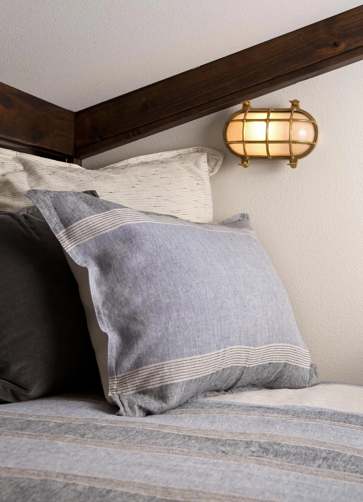 Bunk-Detail-2-sfw.jpg