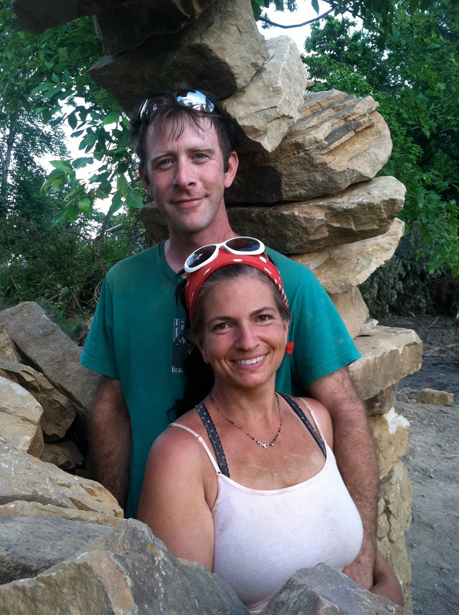 Thea and Mike, after having completed the Infinity Arch. Image credit goes to Diana Tigerlily and Greg Reid. Copyright Mandala Gardens .