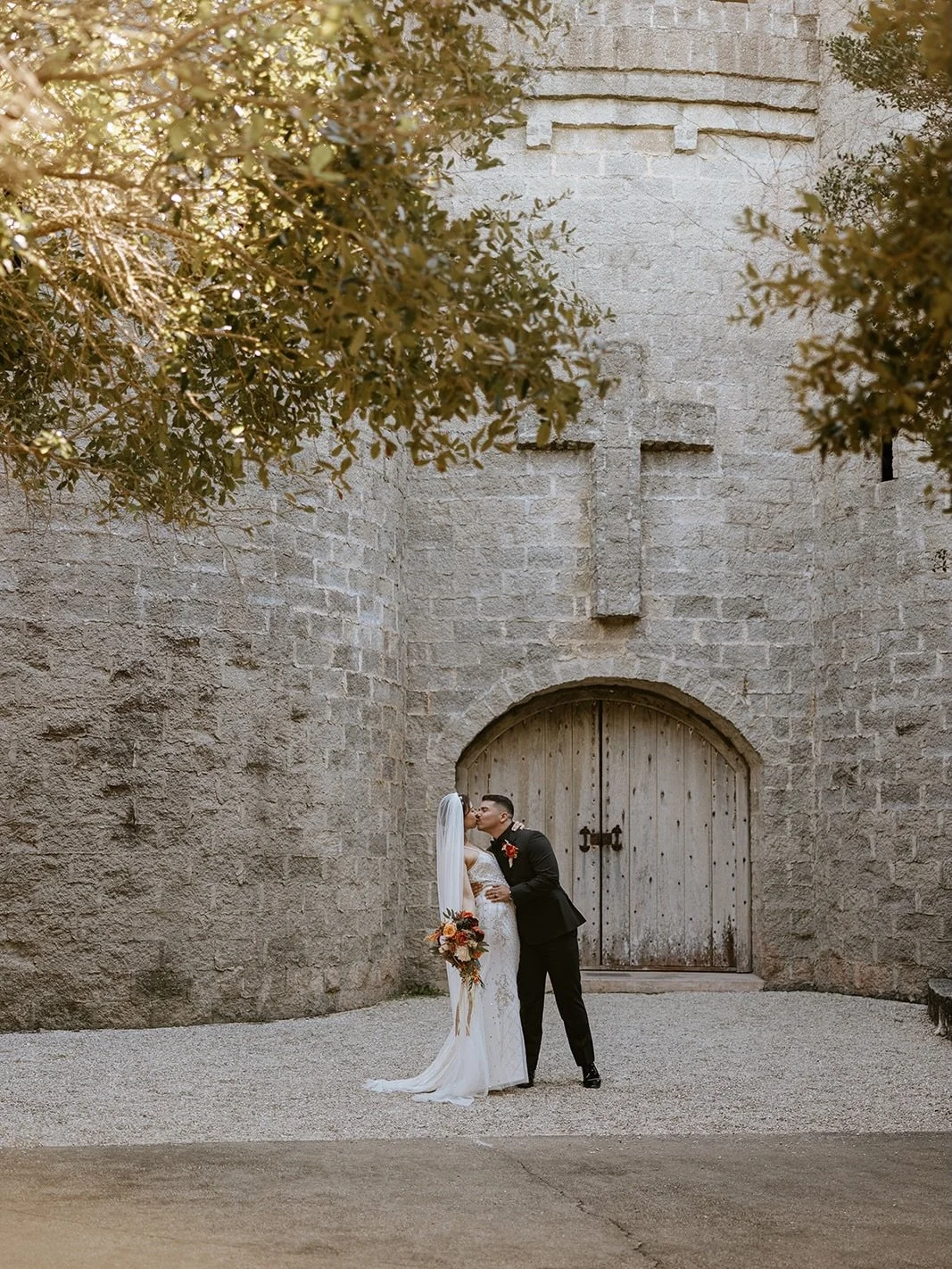 Proof that a wedding doesn&rsquo;t have to be big to feel incredibly meaningful. 🤍

David &amp; Leann | Castle Otttis

#CastleOtttis #StAugustineElopement #StAugustineWeddingPhotographer #FloridaElopementPhotographer #IntimateWedding