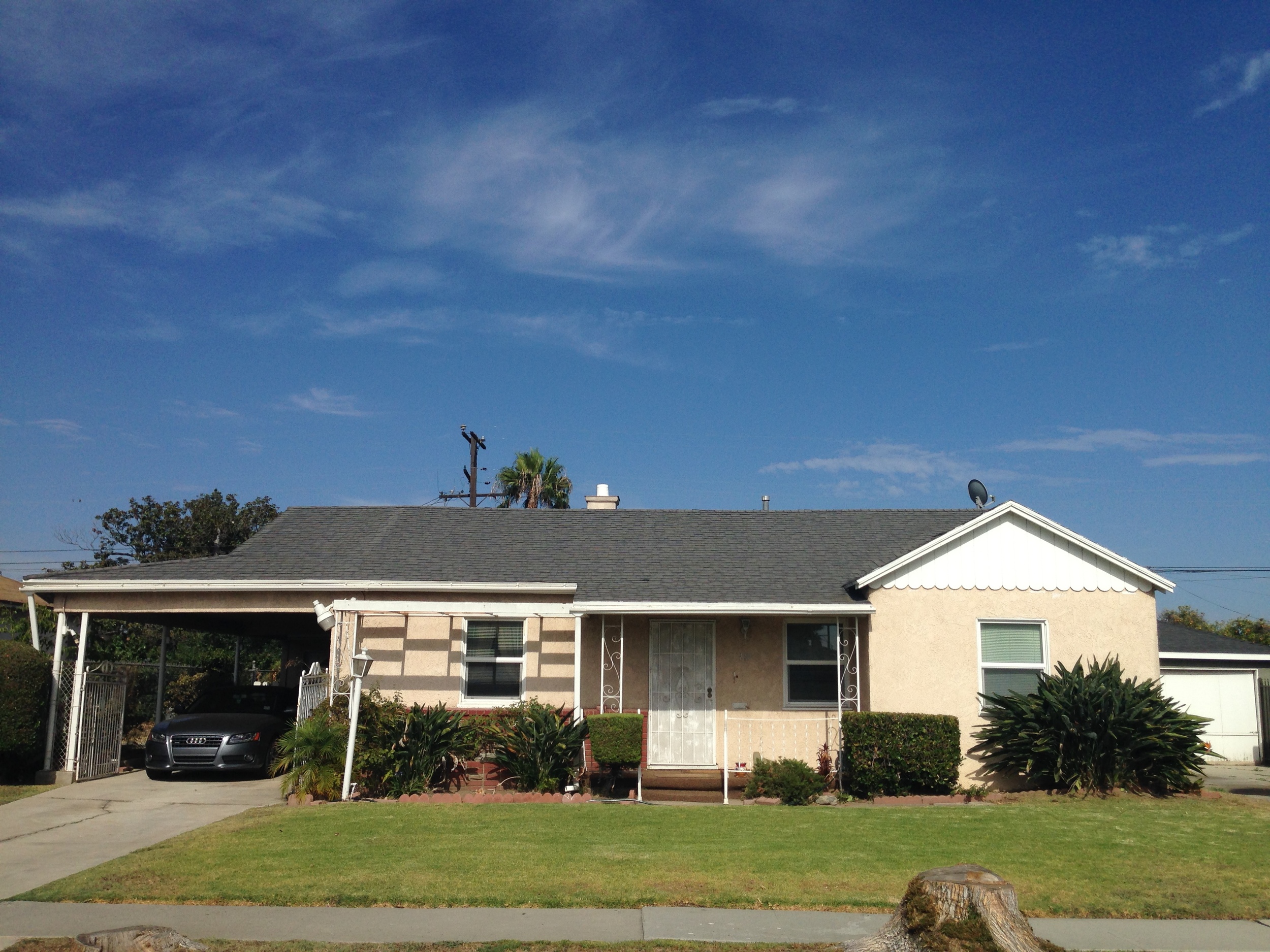Family home Compton Ca