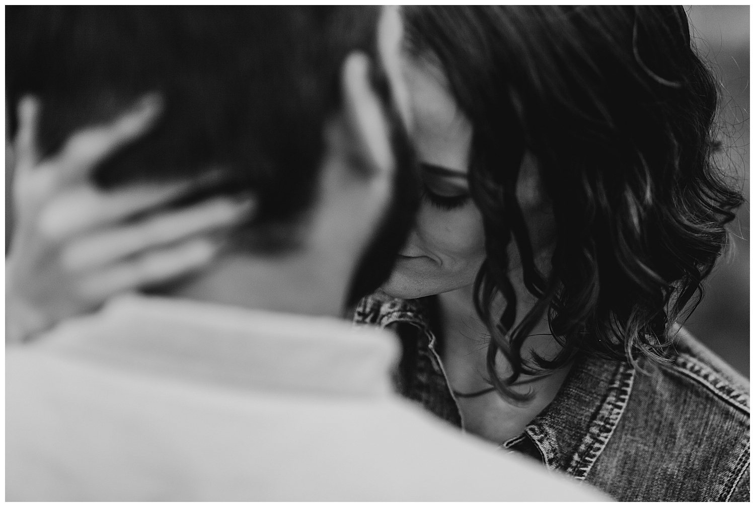 Charlotte and Brad BW-11_blogstomp.jpg