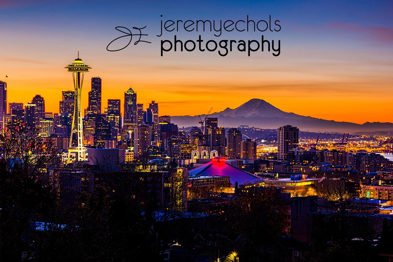 Seattle_Photography_Space_Needle_Sunrise.jpg