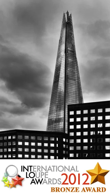 2012005626 (2012) L.jpg