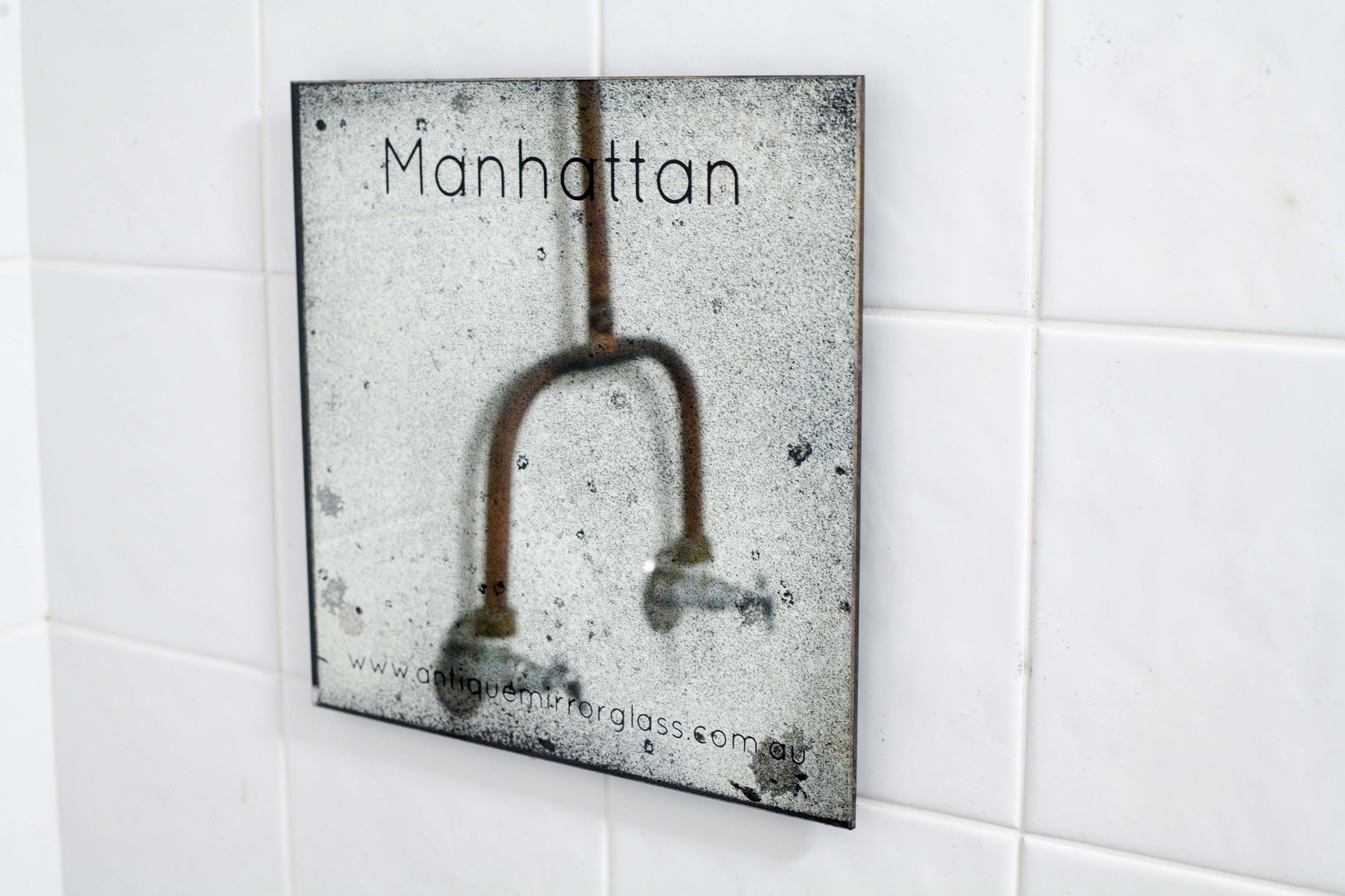 Manhattan Antique Mirror Sample