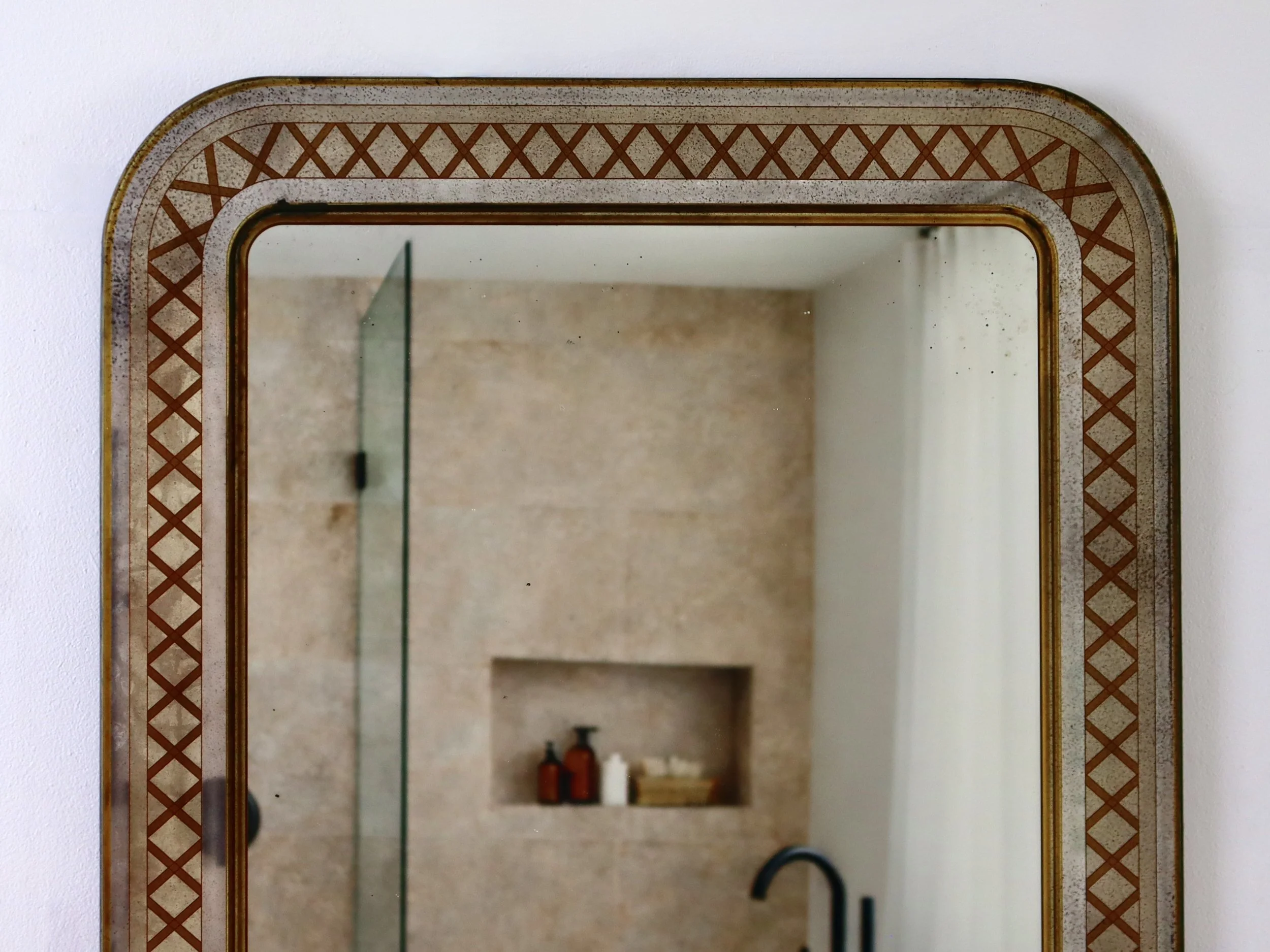 Louis Philippe in Crosshatch (Silver Gilt) - Top.jpg