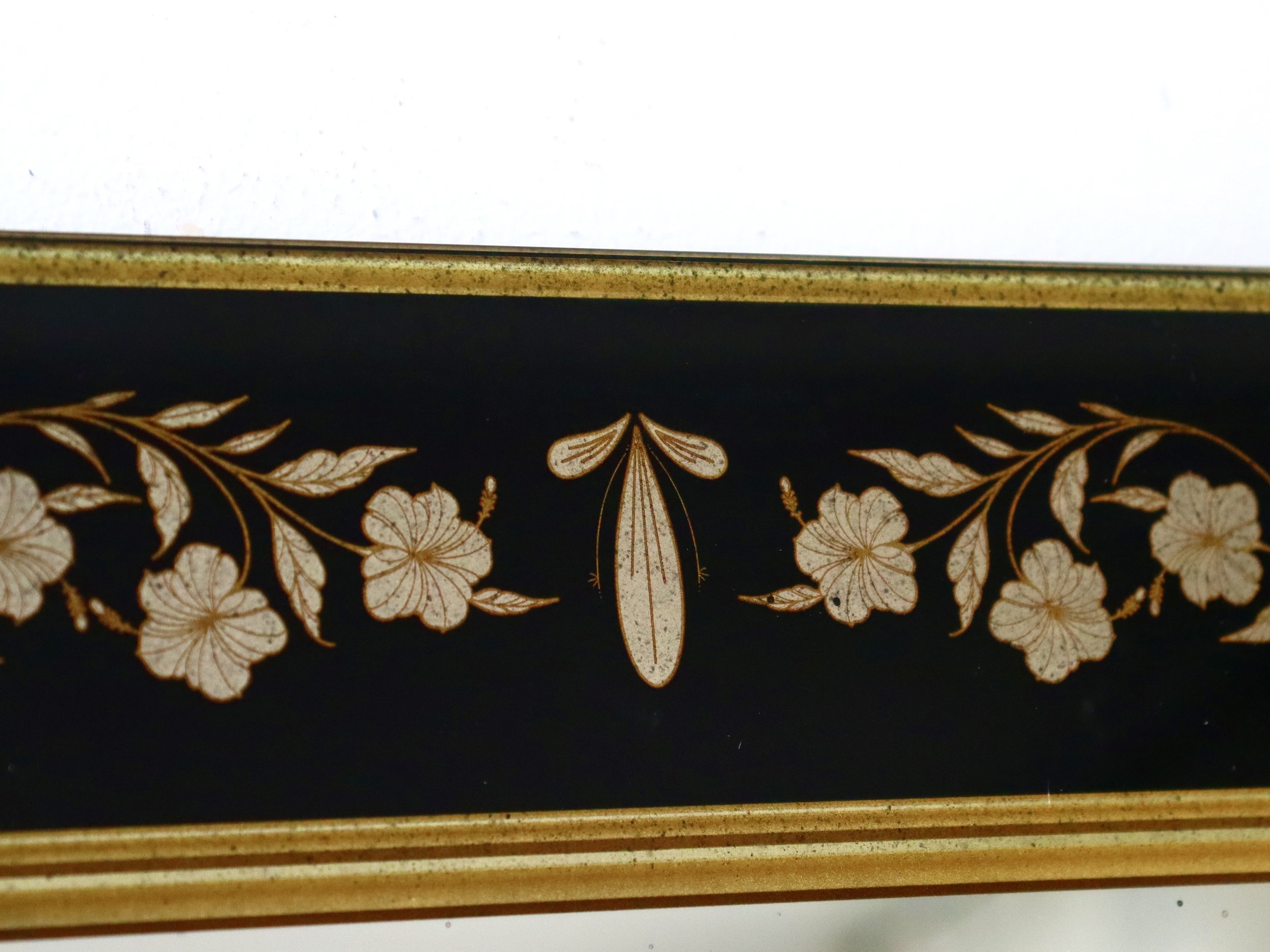 Louis Philippe in Floral Vérre Églomise (Black) - Top Emblem.jpg