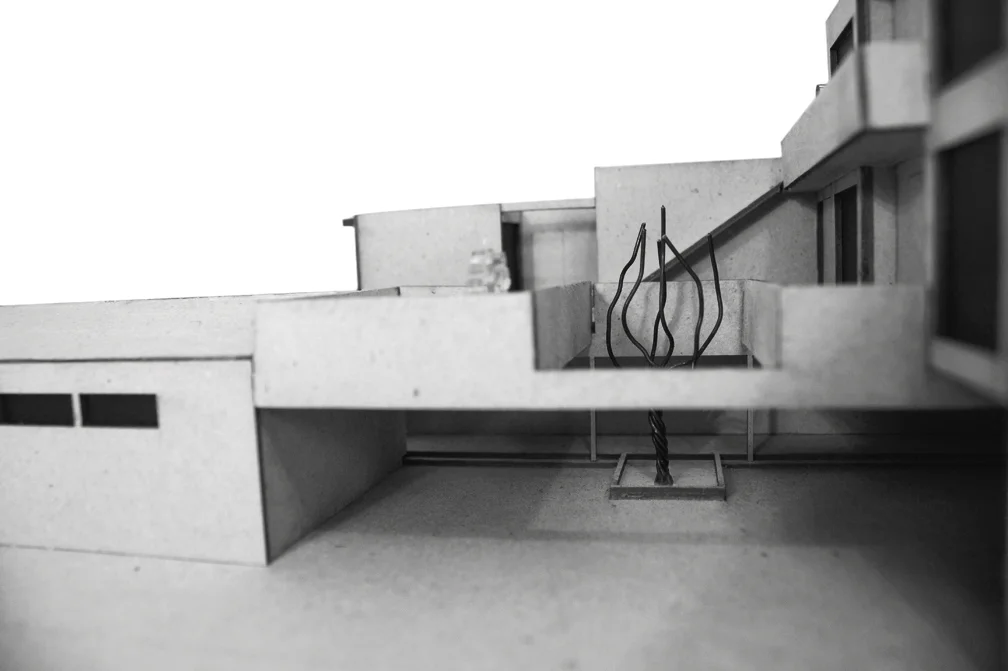MODEL 2.jpg