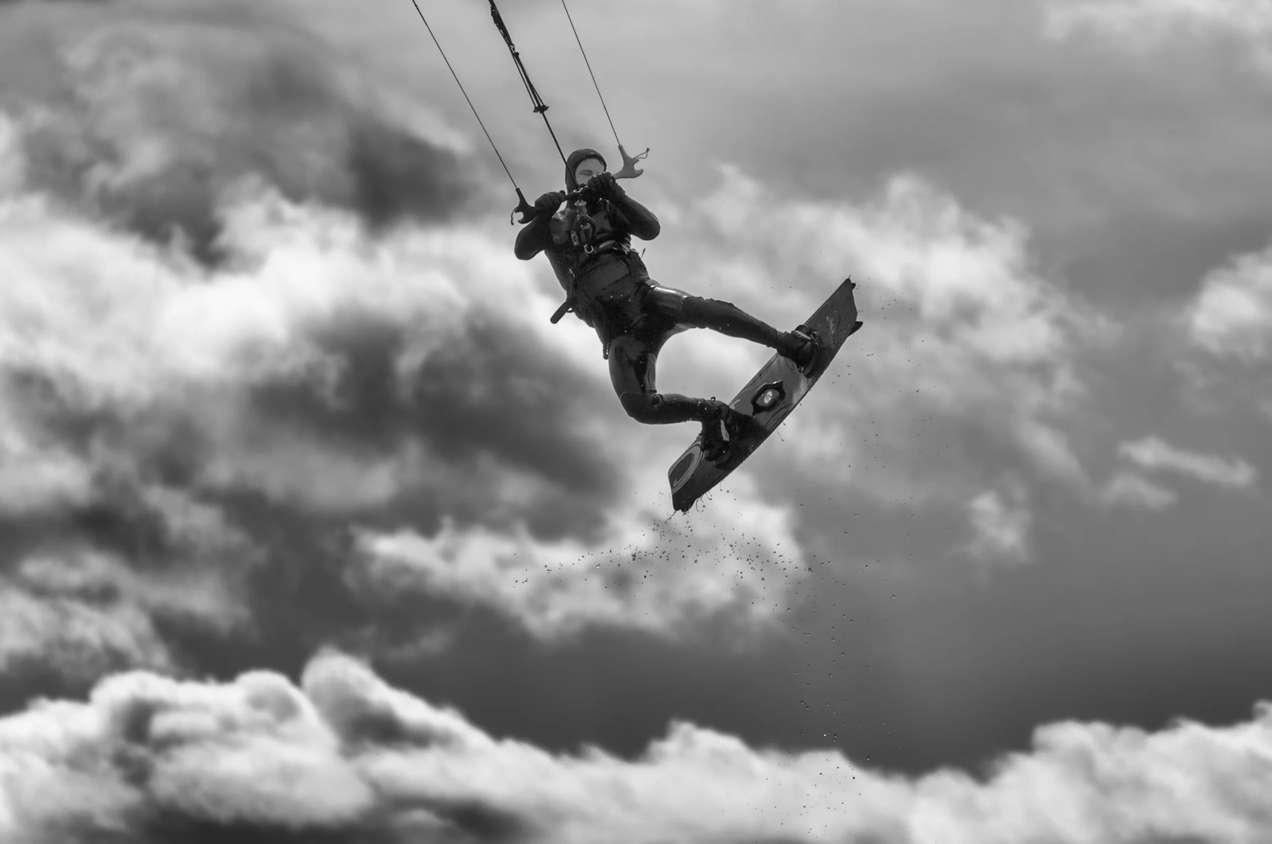 Kiteboarding High.jpg