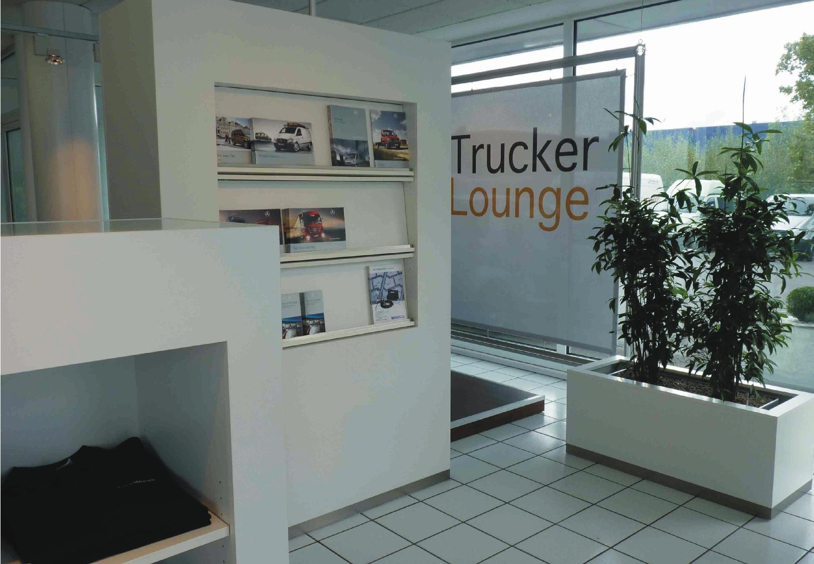 03_Trucker Lounge.jpg