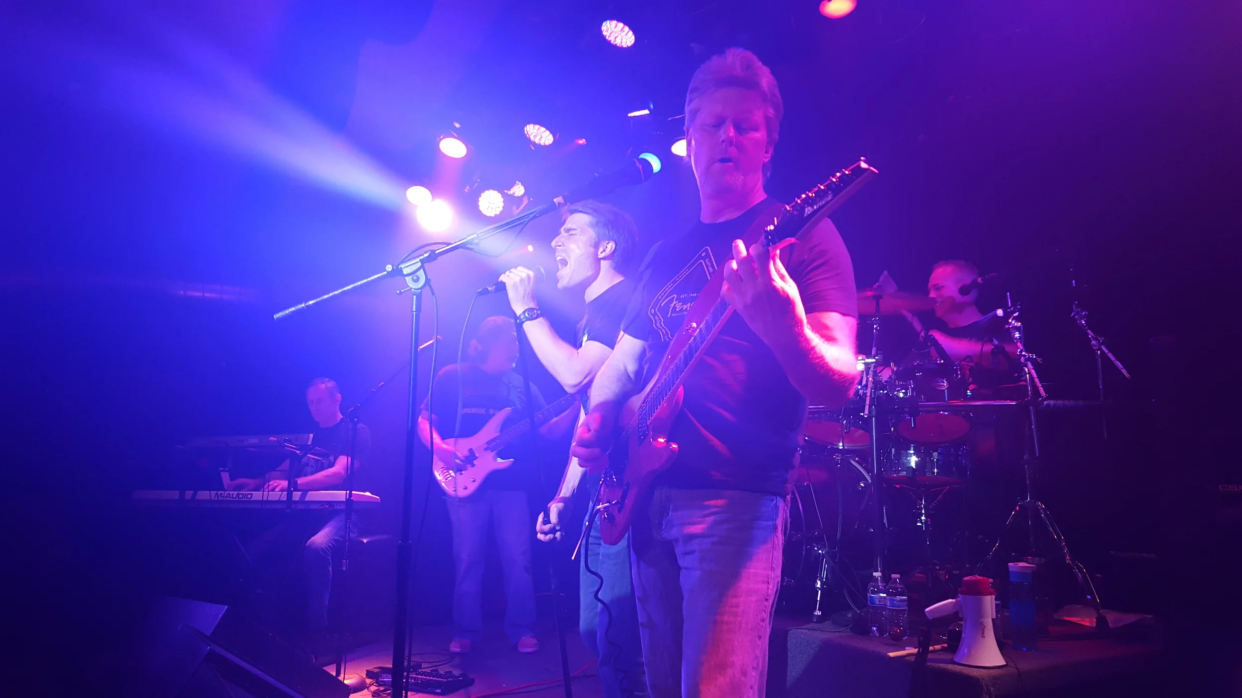 Twin Star Rocket @ The Dugout
