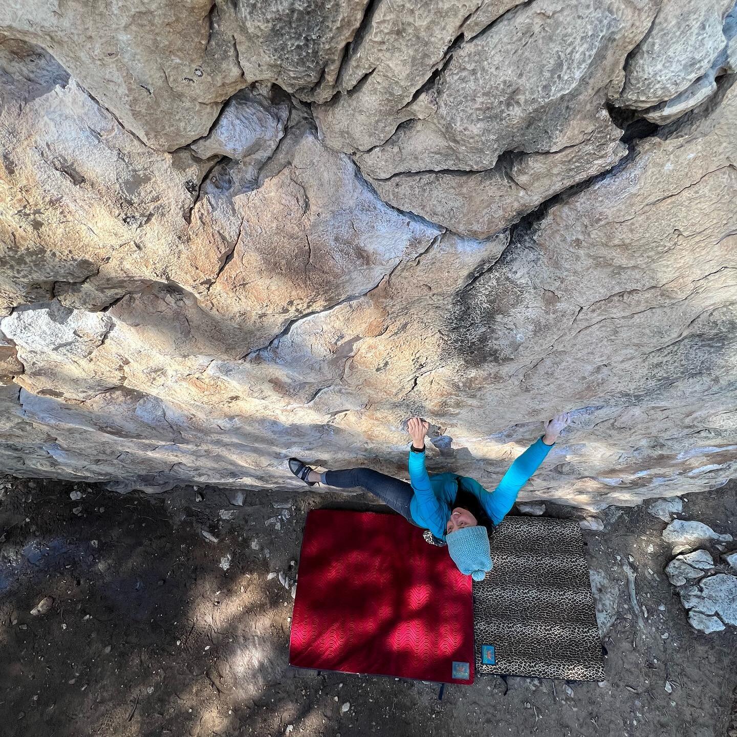 Thanks @eric_odenthal for capturing so many moments of joy in my life. #climbing #climbinglove #bouldering #limestonelove #inbetweenthedarkstuff #ilovemyfriends #iloverocks #voodooclimbing