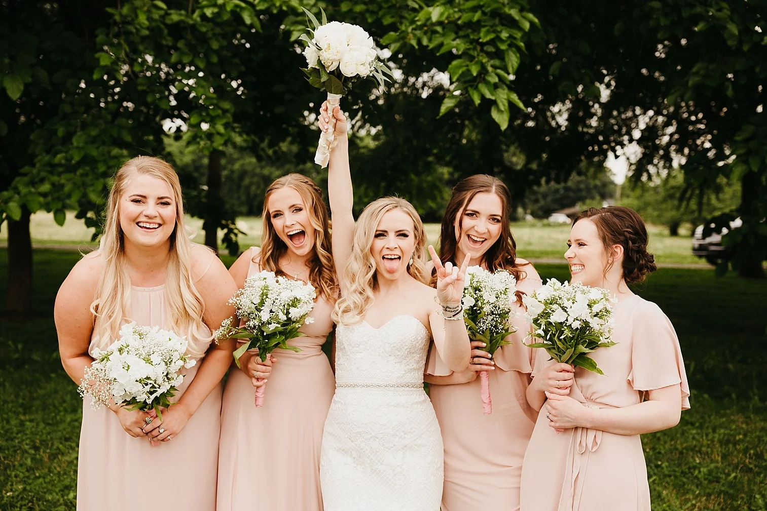 FieldsAtWillieGreensWedding-29.jpg