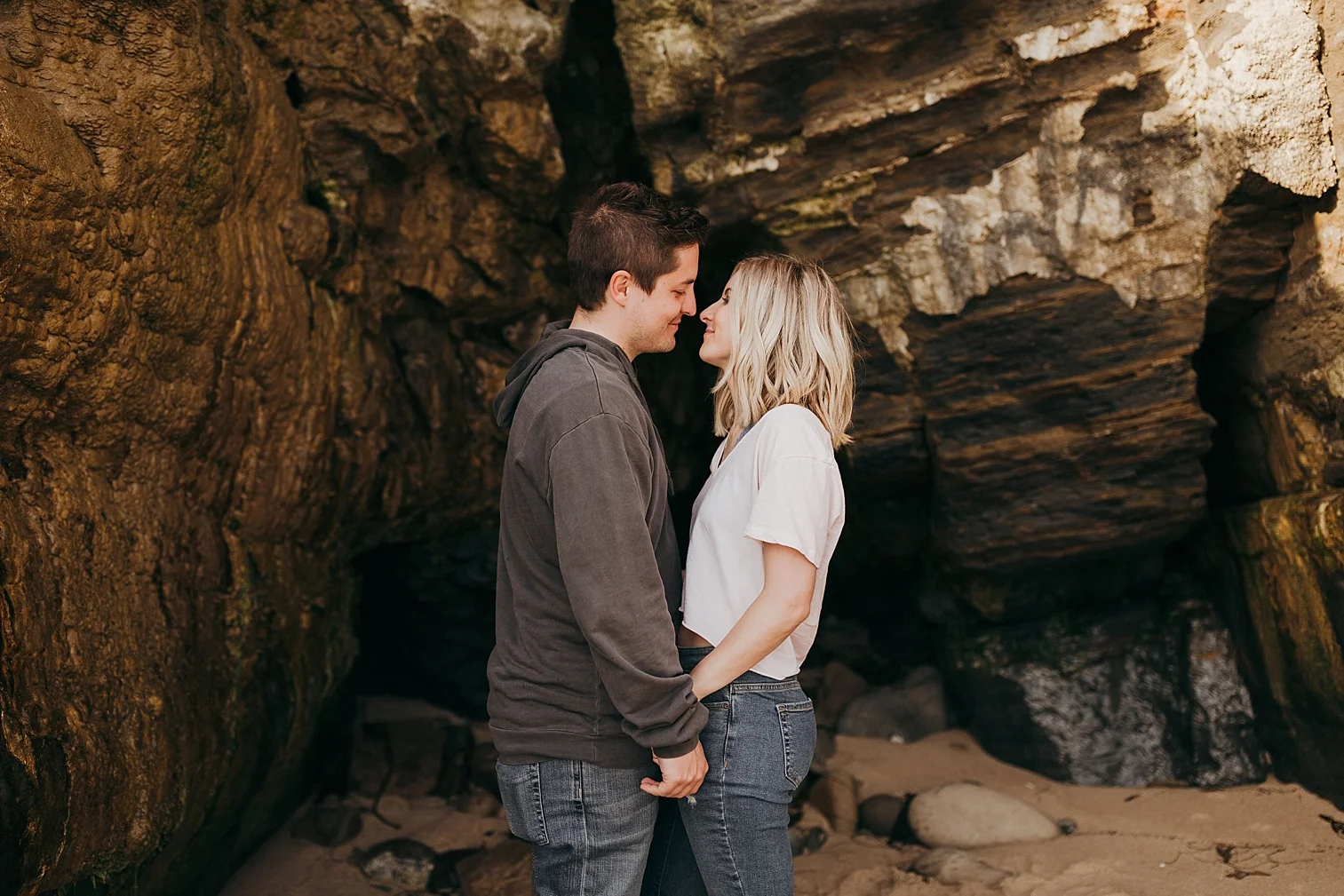 Sunset-Cliffs-Engagement_0031.jpg