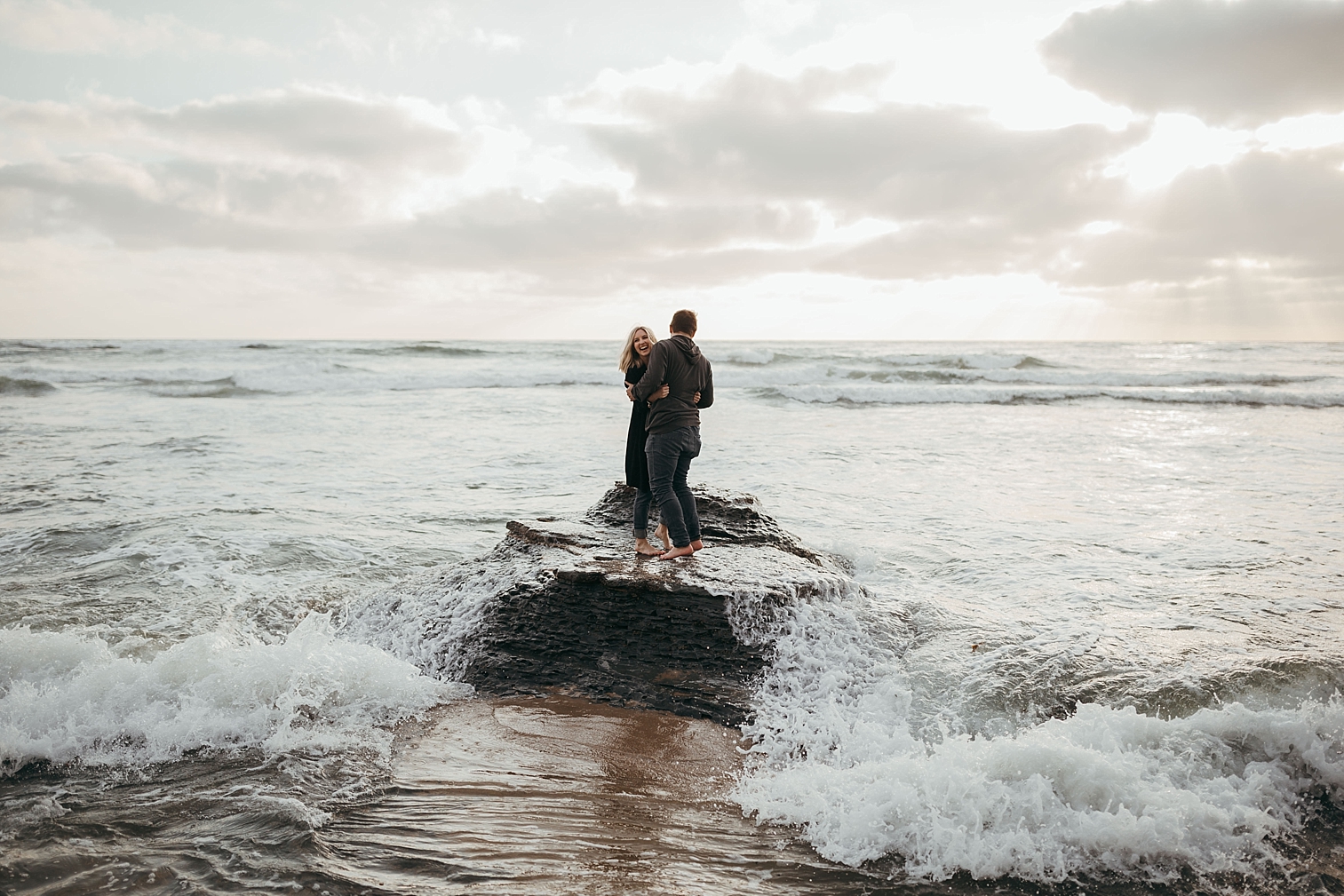 Sunset-Cliffs-Engagement_0040.jpg