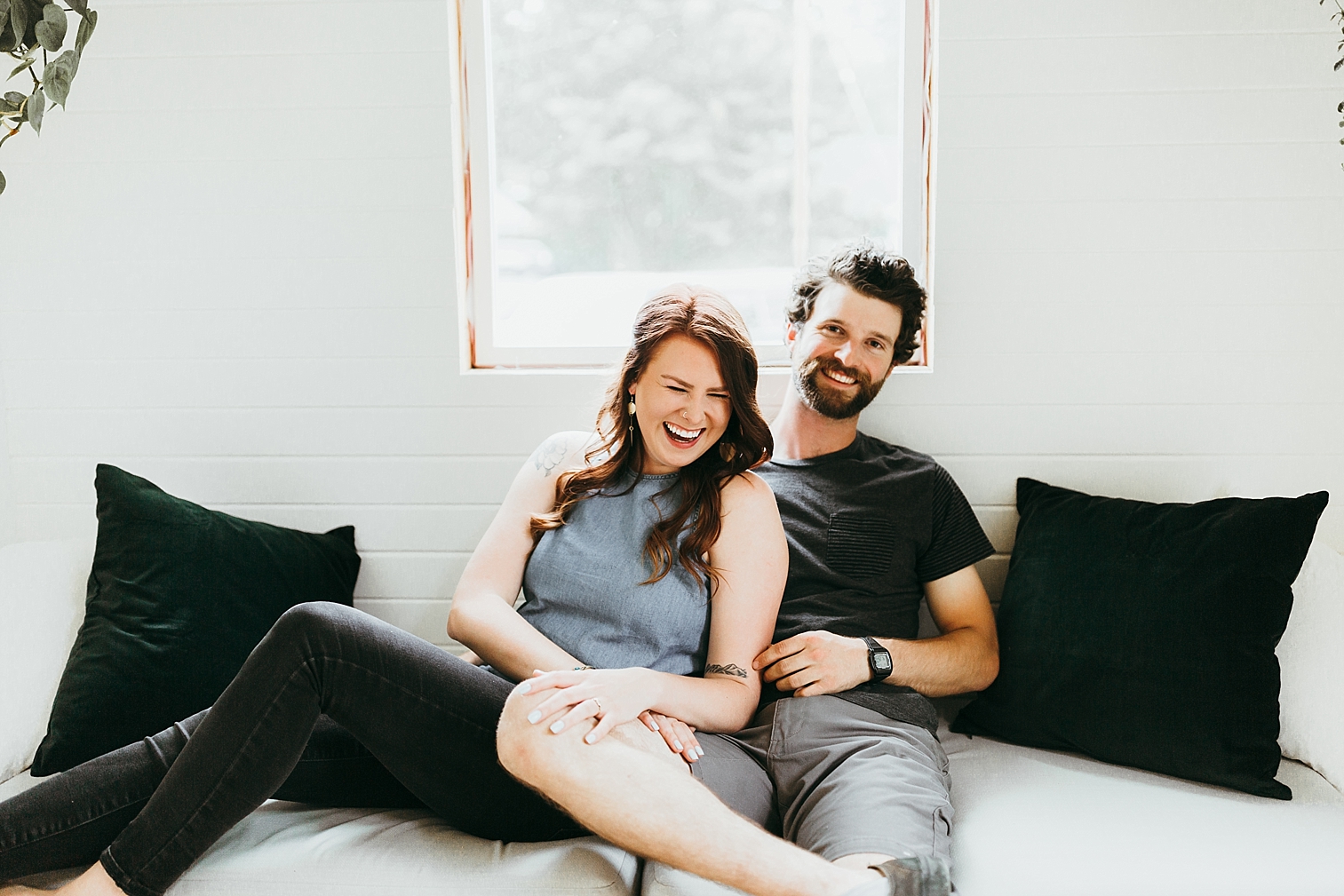 Tiny-Home-Engagement-Session_0003.jpg