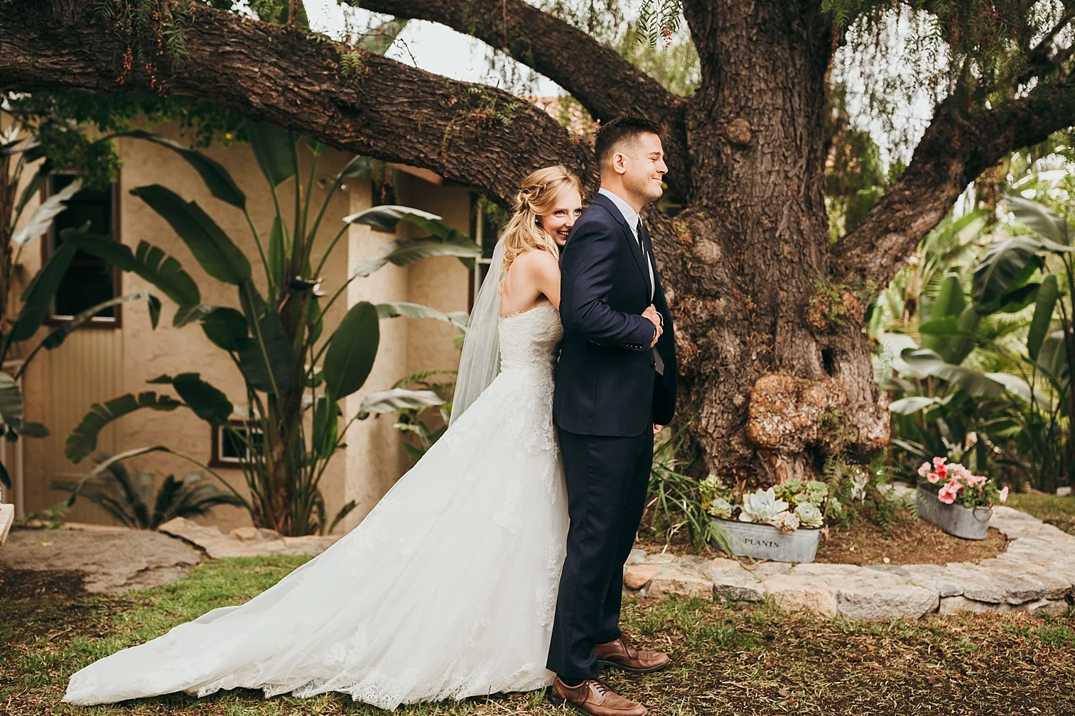 San-Diego-Backyard-Wedding_0013.jpg