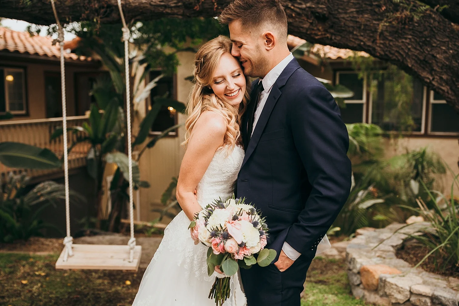 San-Diego-Backyard-Wedding_0032.jpg