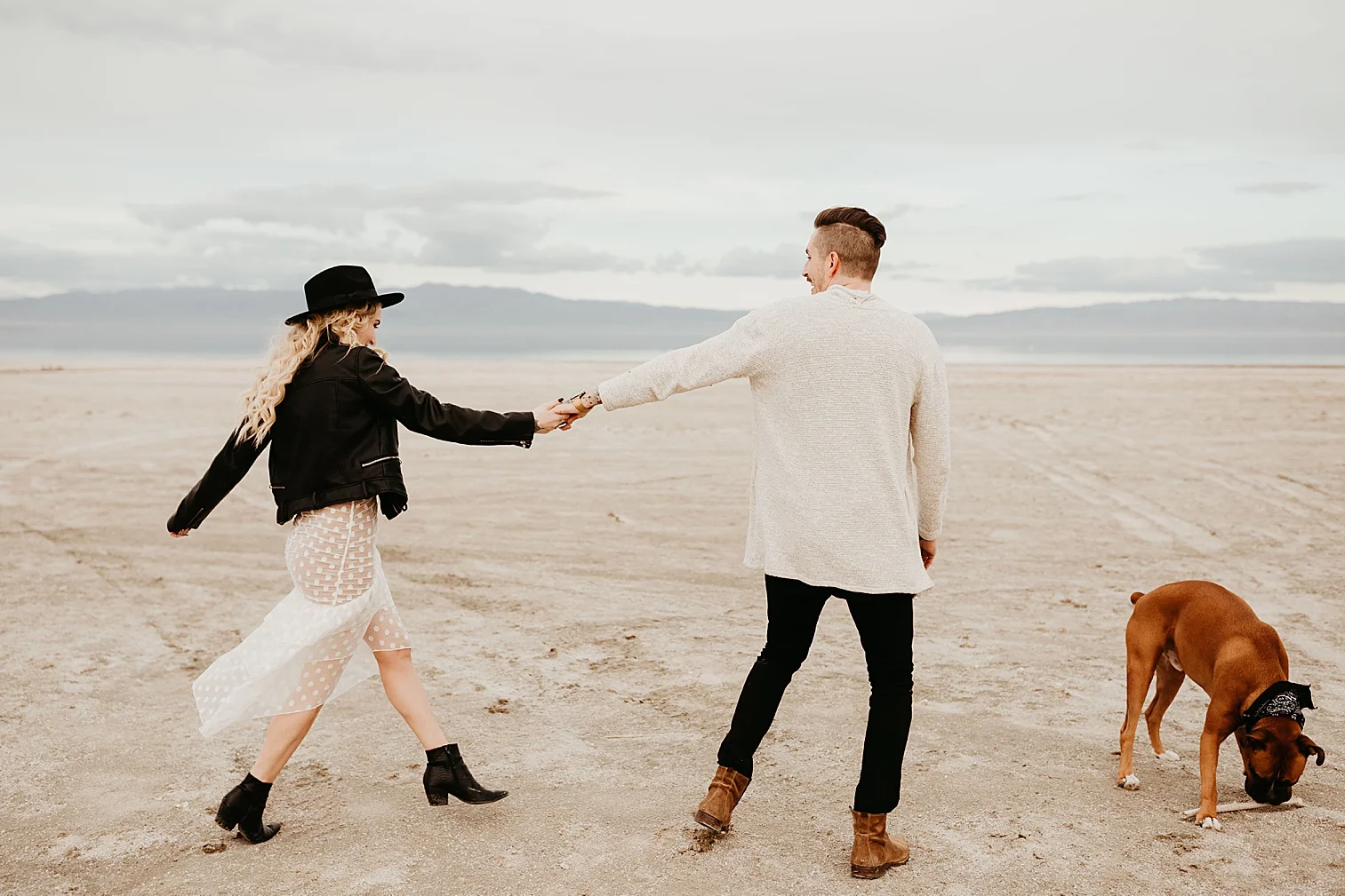 Salton-Sea-Engagement-Session-2.jpg