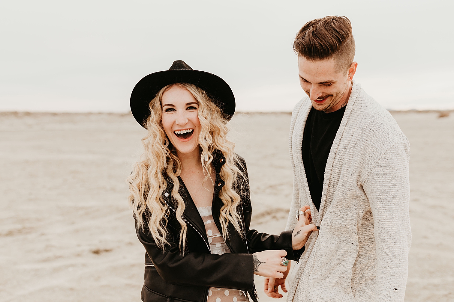 Salton-Sea-Engagement-Session-16.jpg