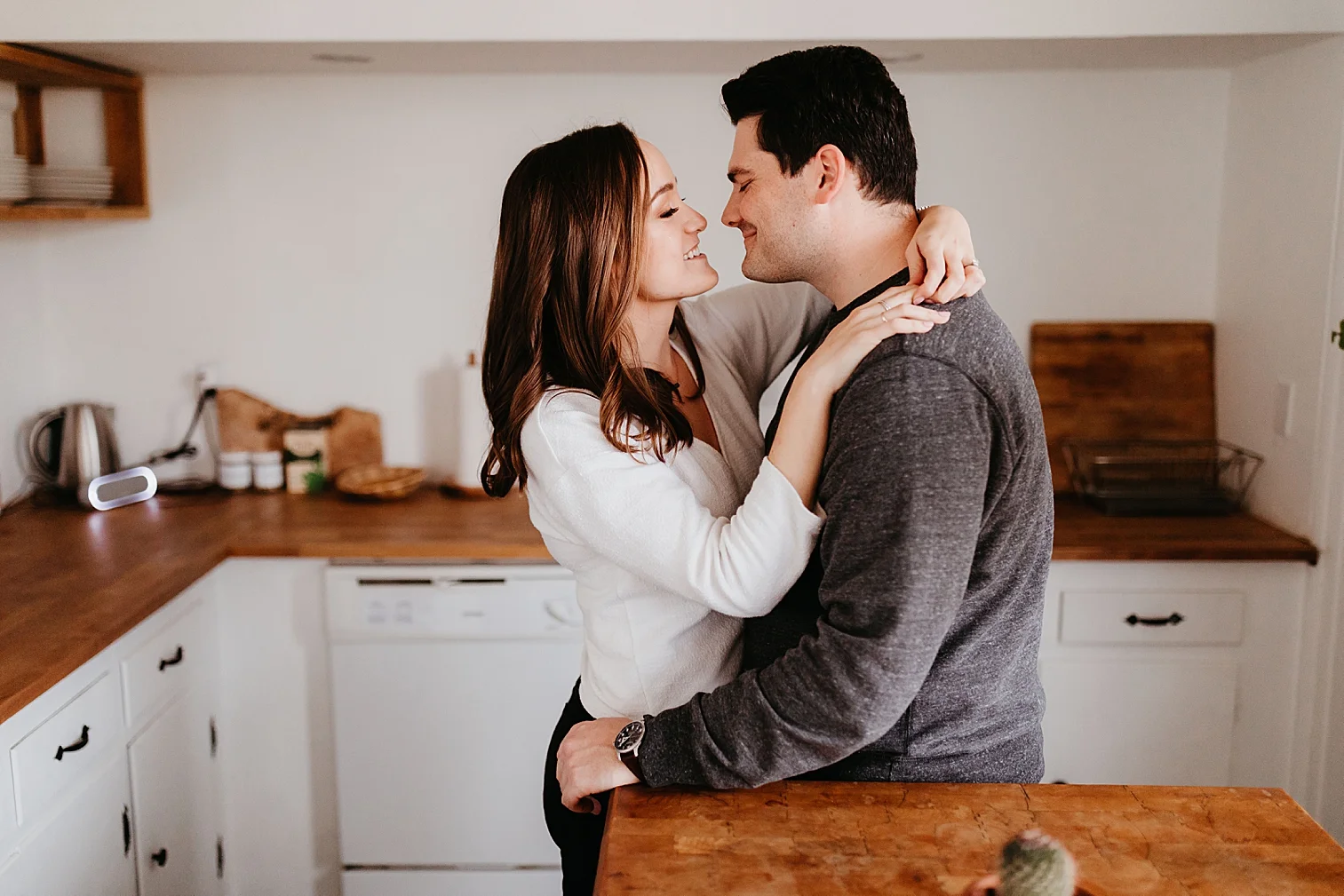 Joshua-Tree-Airbnb-Engagement-Session-39.jpg