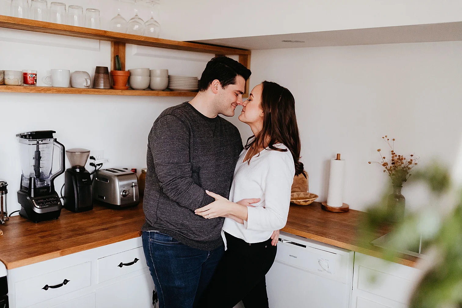 Joshua-Tree-Airbnb-Engagement-Session-41.jpg