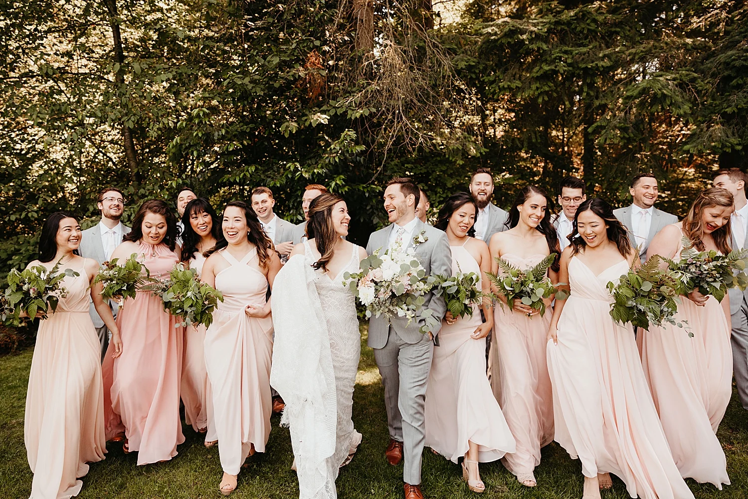 Robinswood-House-Bellevue-Wedding-26.jpg