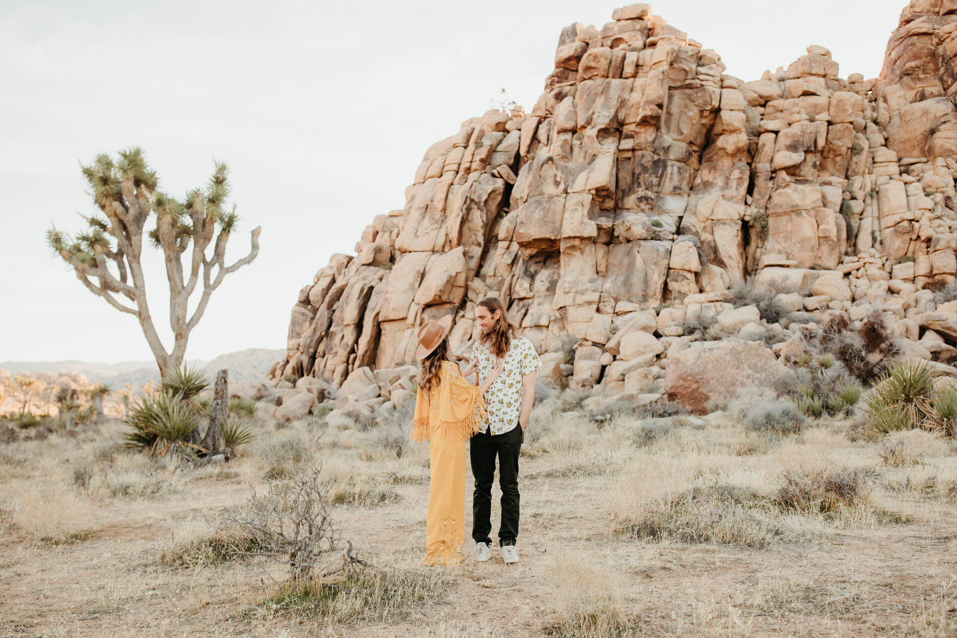 California-Desert-Engagement-Session-33.jpg