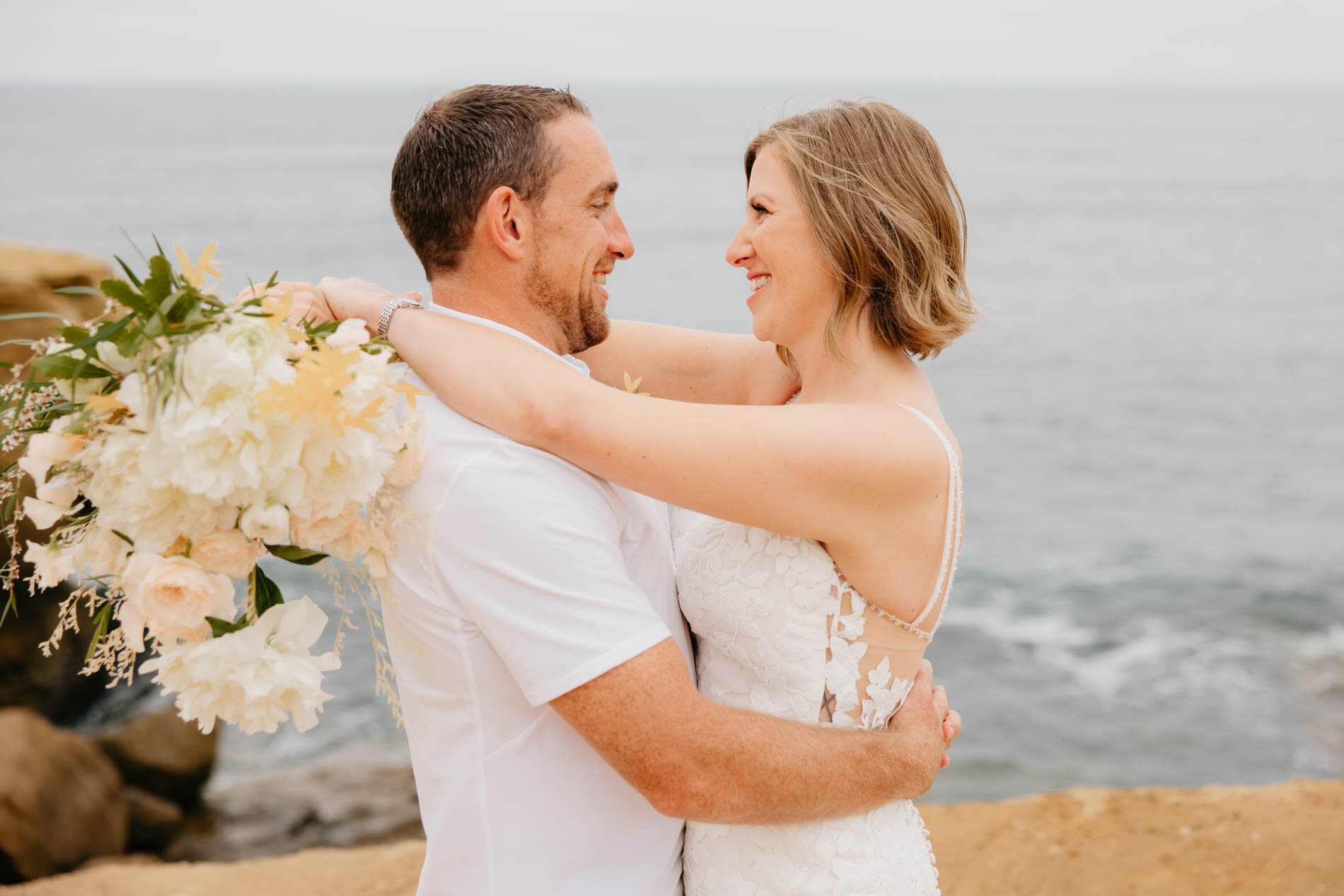 sunset-cliffs-elopement-37.jpg