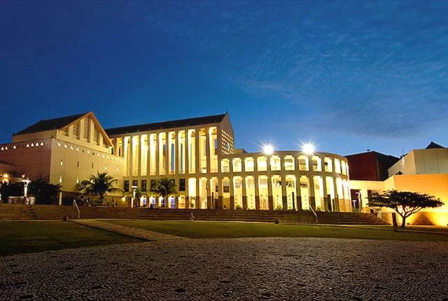 Centro Cultural Dragao do Mar Library - Brazil