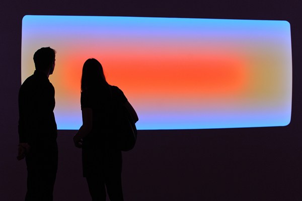 Following James Turrell’s three U.S.-museum retrospective this past summer , the artist’s work is once again on display, this time at Pace London. For those who were not able to see the U.S. exhibitions, Pace Gallery wanted to bring the work to London so that audiences in the United Kingdom could also experience some of Turrell’s work firsthand.