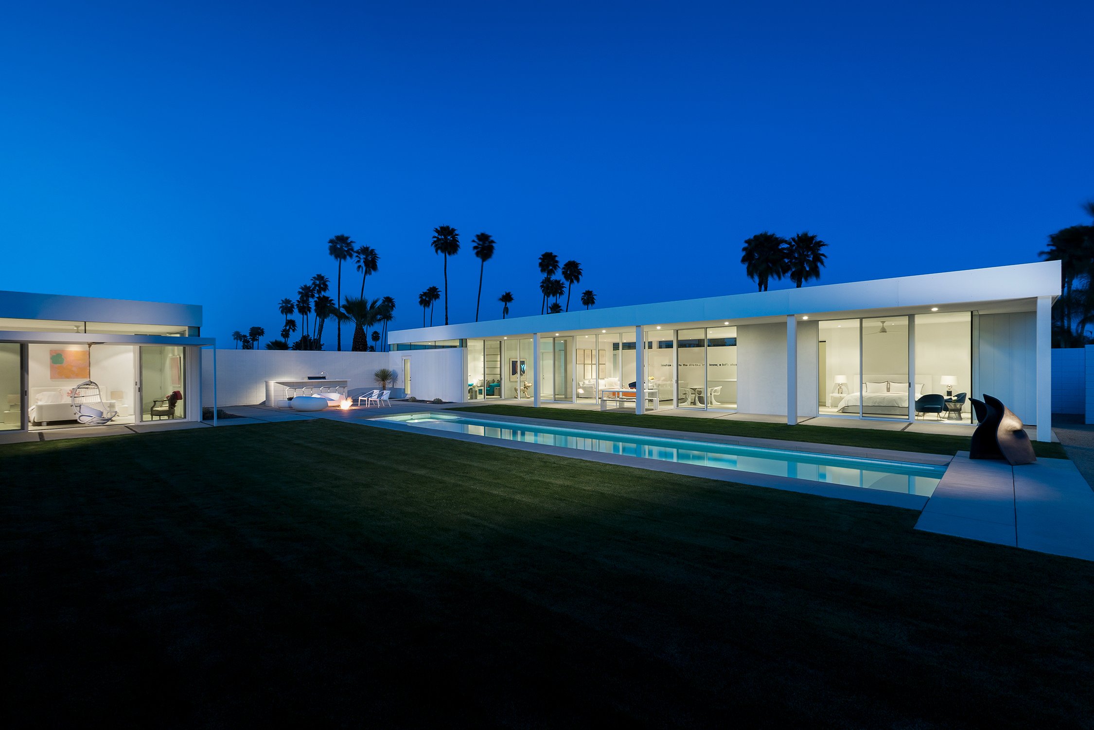 PALM SPRINGS RESIDENCE