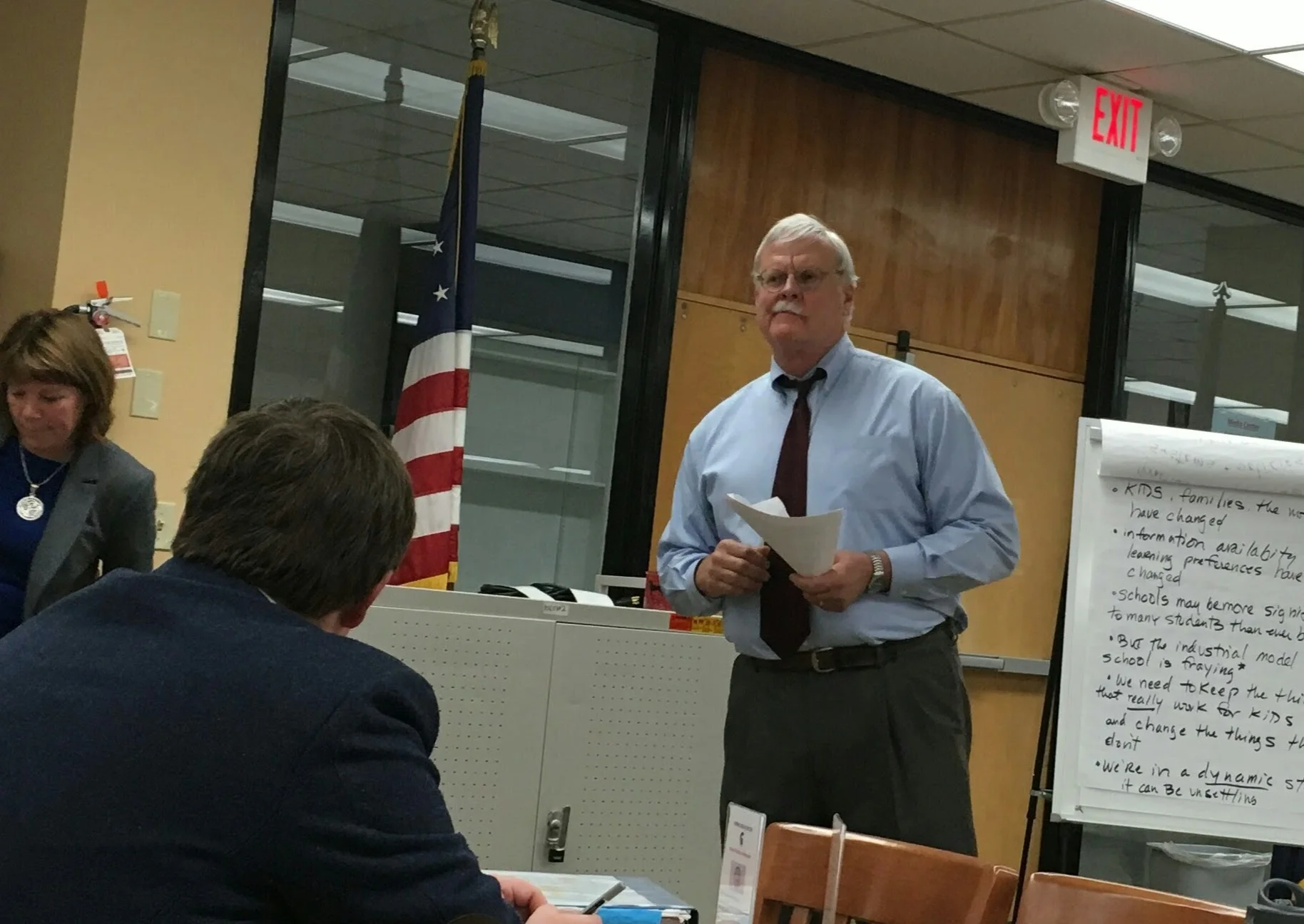 Larry addresses White Mountain staff