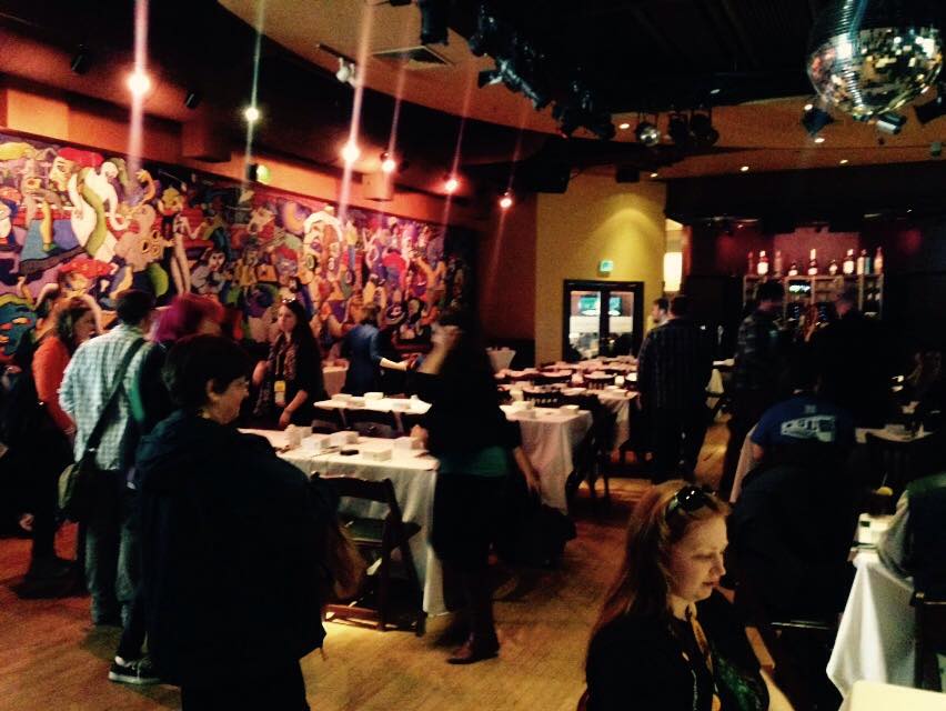Here's an IGDA lunch for members and guests. General admission seating!