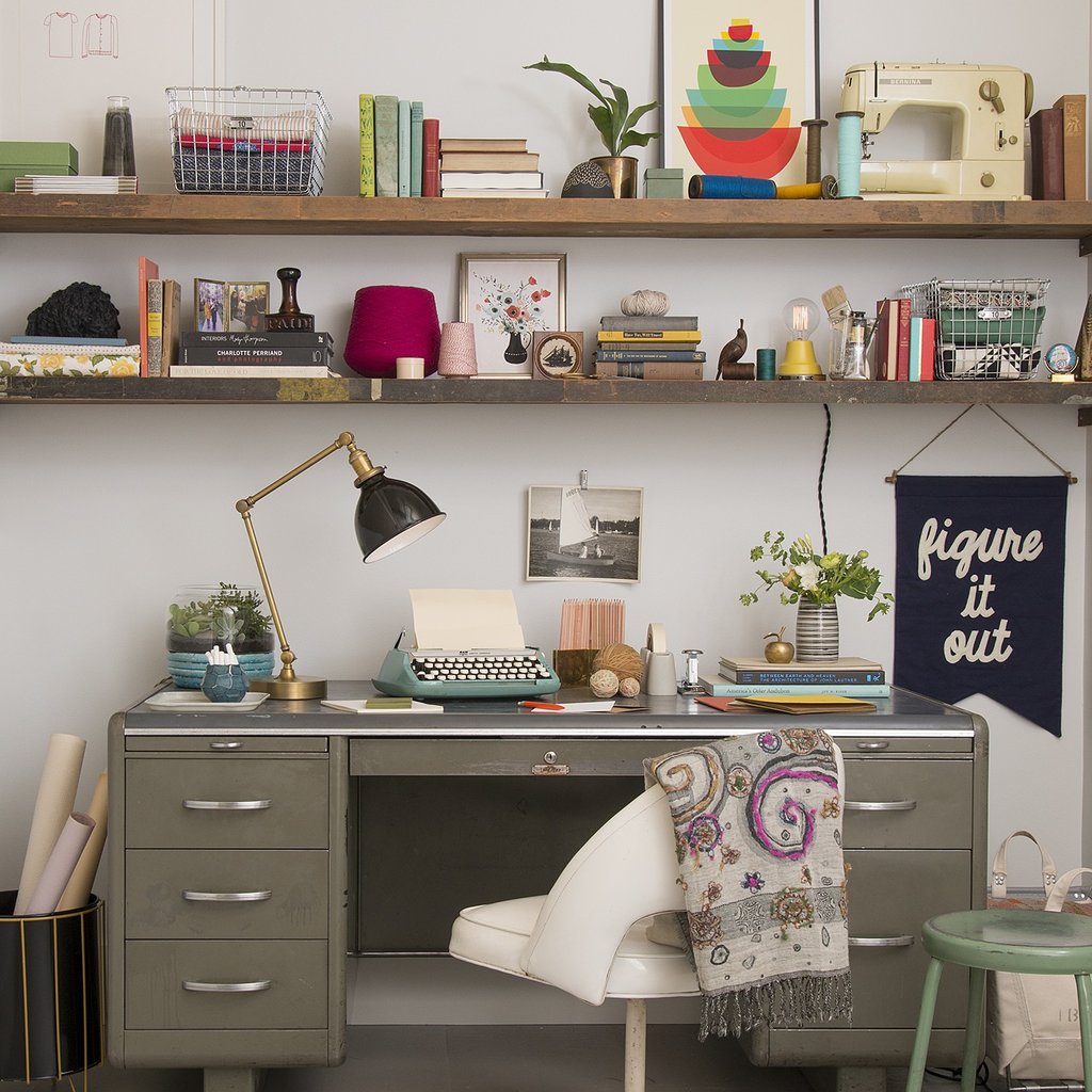 desk_012_7c9ded19-619c-4de9-96f2-87d6f65951e5_1024x1024.jpg