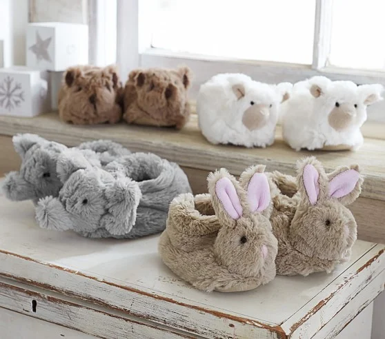 nursery-fur-animal-slippers-c.jpg