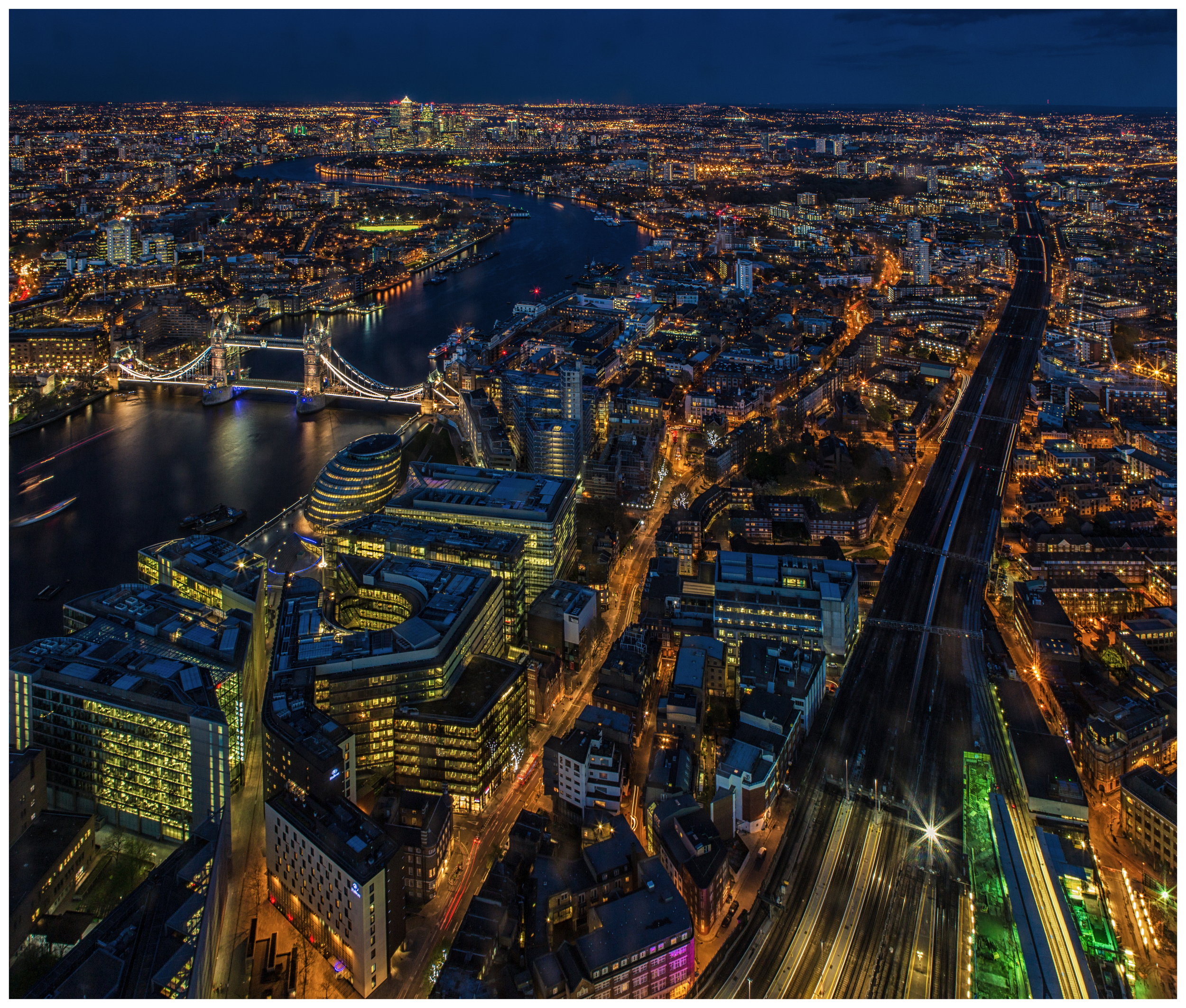 Tower Bridge Skyline II.jpg