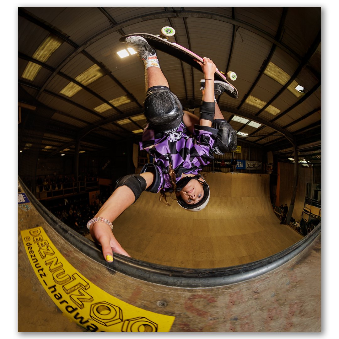 Next up some shots from the Female section of the @ukvertseries's final round of the year from @mounthawke in Cornwall.

1: @oliveandkit 
2: @rowan.orr 
3: @holly_tyack 
4: @kiddlikedarc
5: @yeh.i.sk8 
6: @sophieskateboards2023 

I'm slowly working m