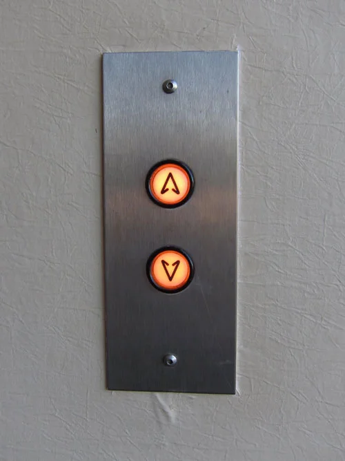 broken-elevator-buttonsSmall.jpg