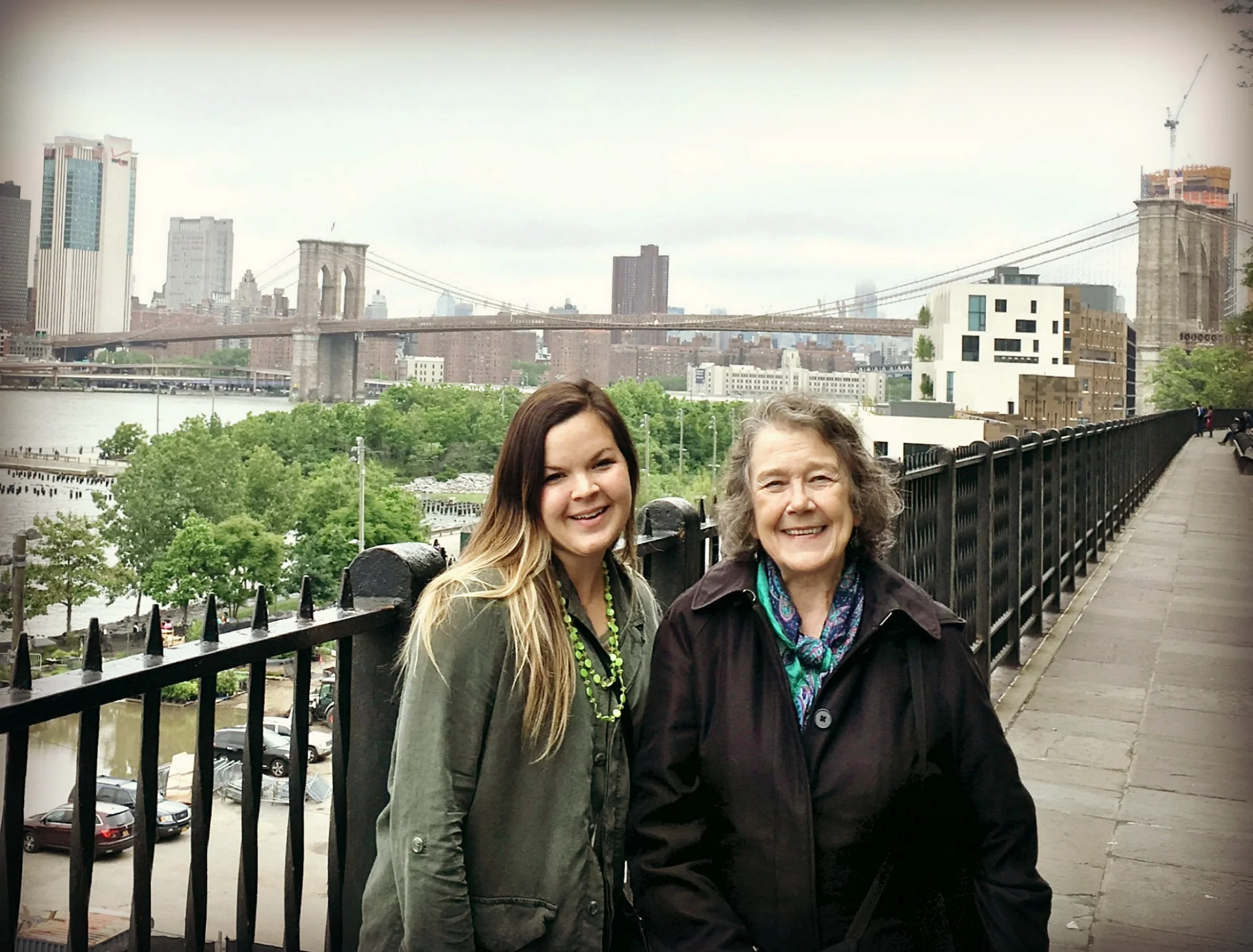 Daniela and me in front of the Brooklyn Bridge from the Brooklyn Heights Promenade