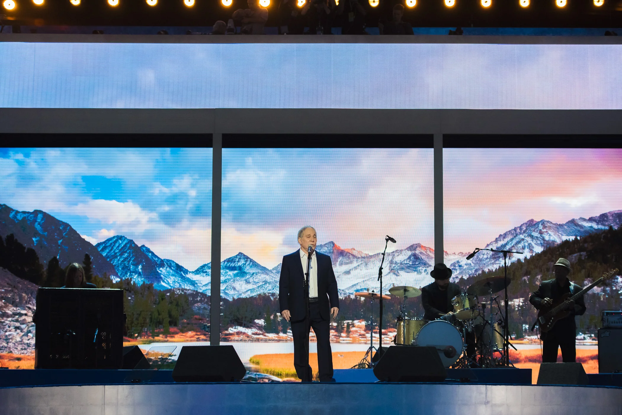 DNC - Night 1_022_16521.jpg