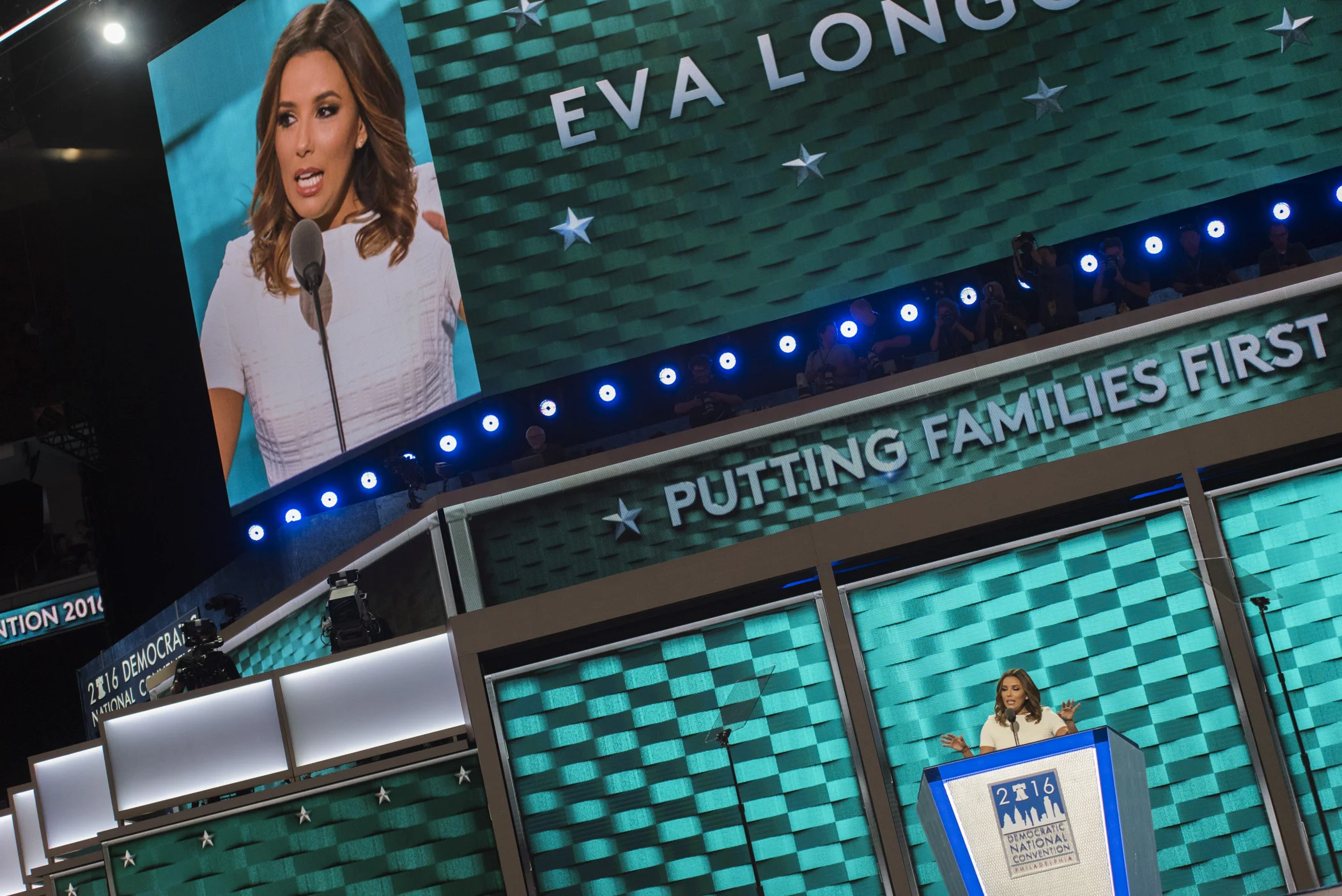 DNC - Night 1_025_16570.jpg