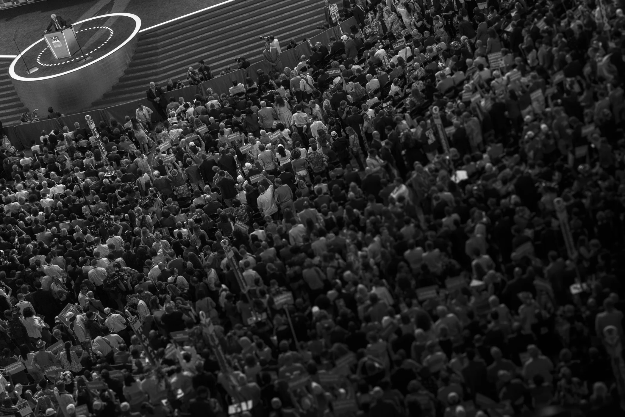 DNC - Night 1_048_17259.jpg