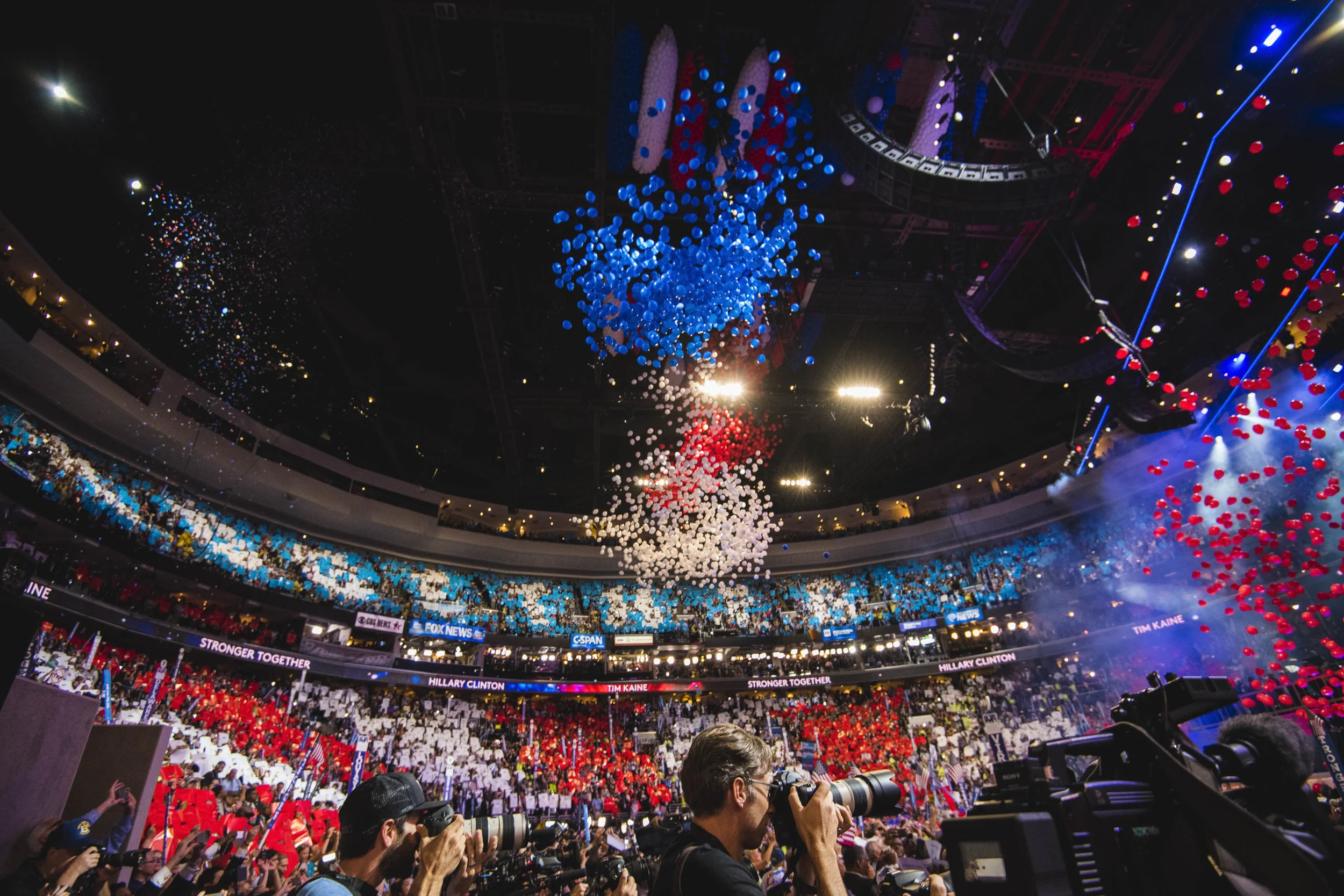 DNC - Night 4_030_10052.jpg