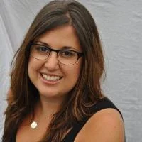 Photo_AmandaProfile.jpg