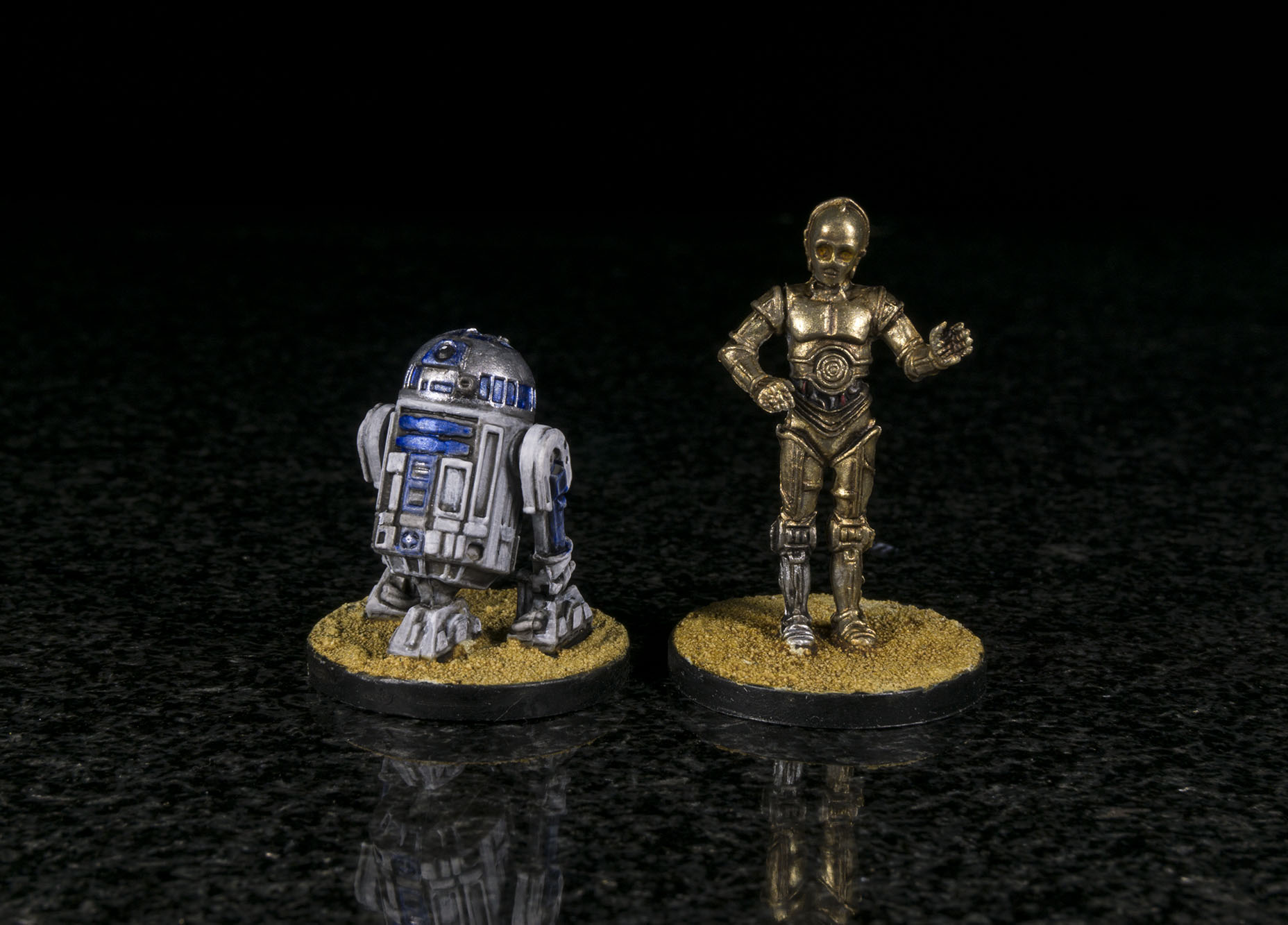 R2-D2 and C3PO - Imperial Assault