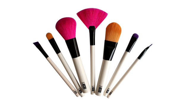 ubu_brushes.jpg