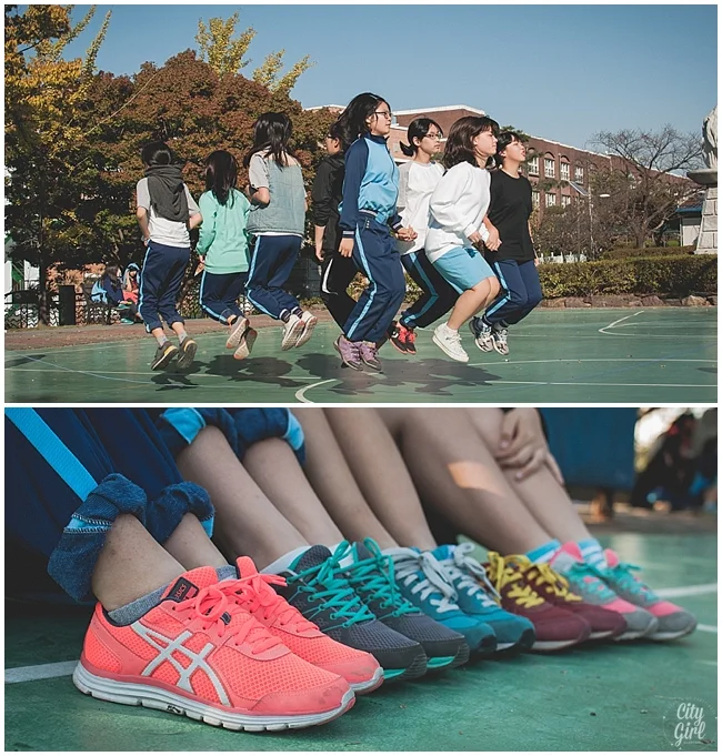 CityGirlSearchingMiddleSchoolSouthKorea_0010.jpg